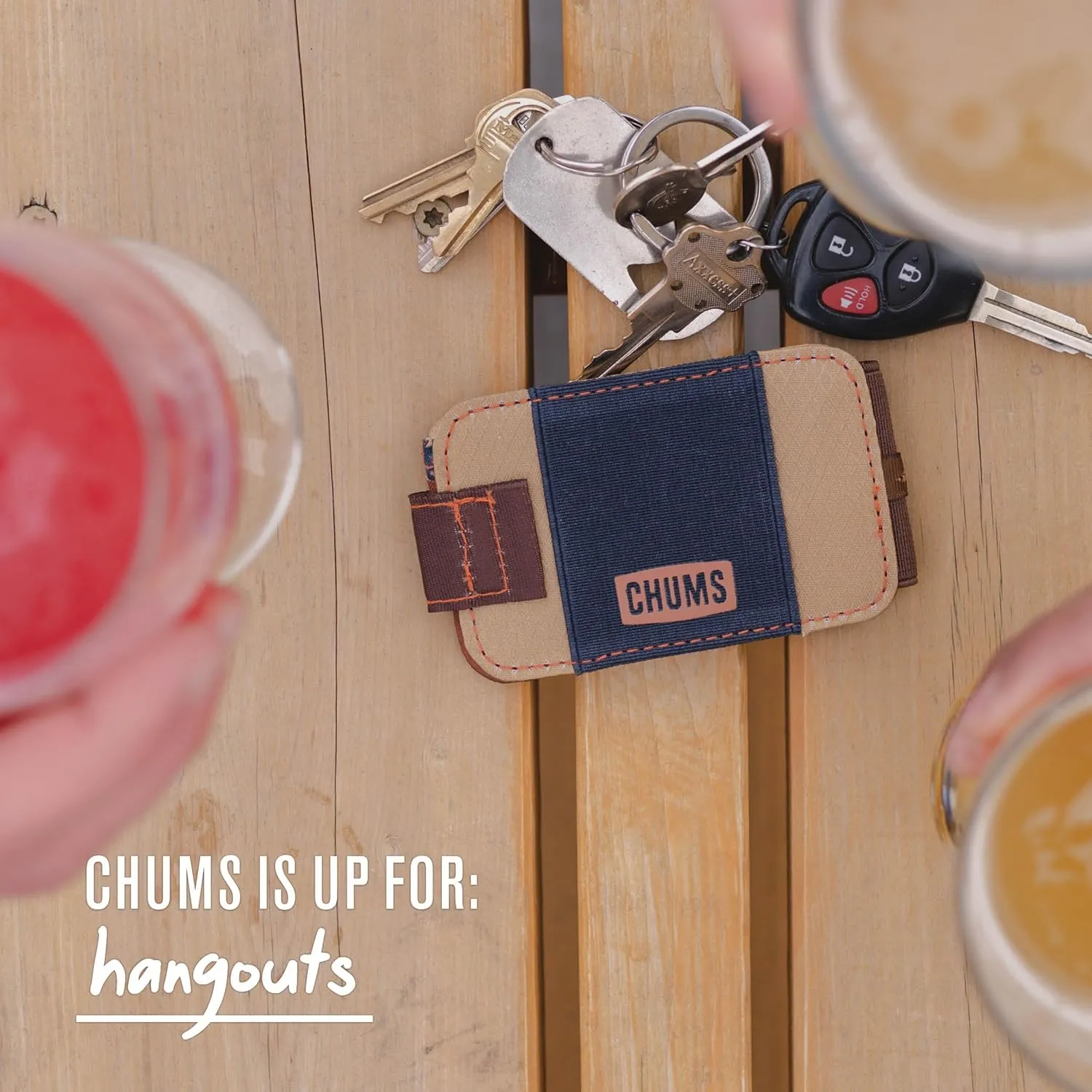 Chums Bandit Bi-Fold Wallet  Slim RFID Wallet for Men & Women, Reversible Card, ID & Money Holder (Brick)