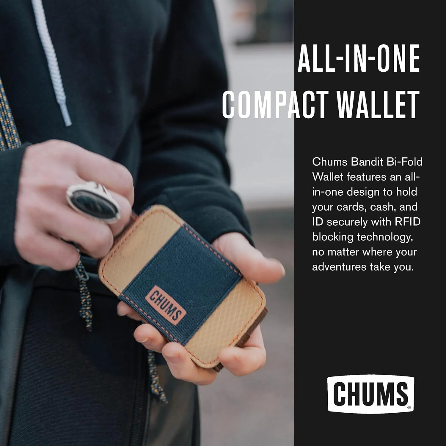 Chums Bandit Bi-Fold Wallet  Slim RFID Wallet for Men & Women, Reversible Card, ID & Money Holder (Plum)