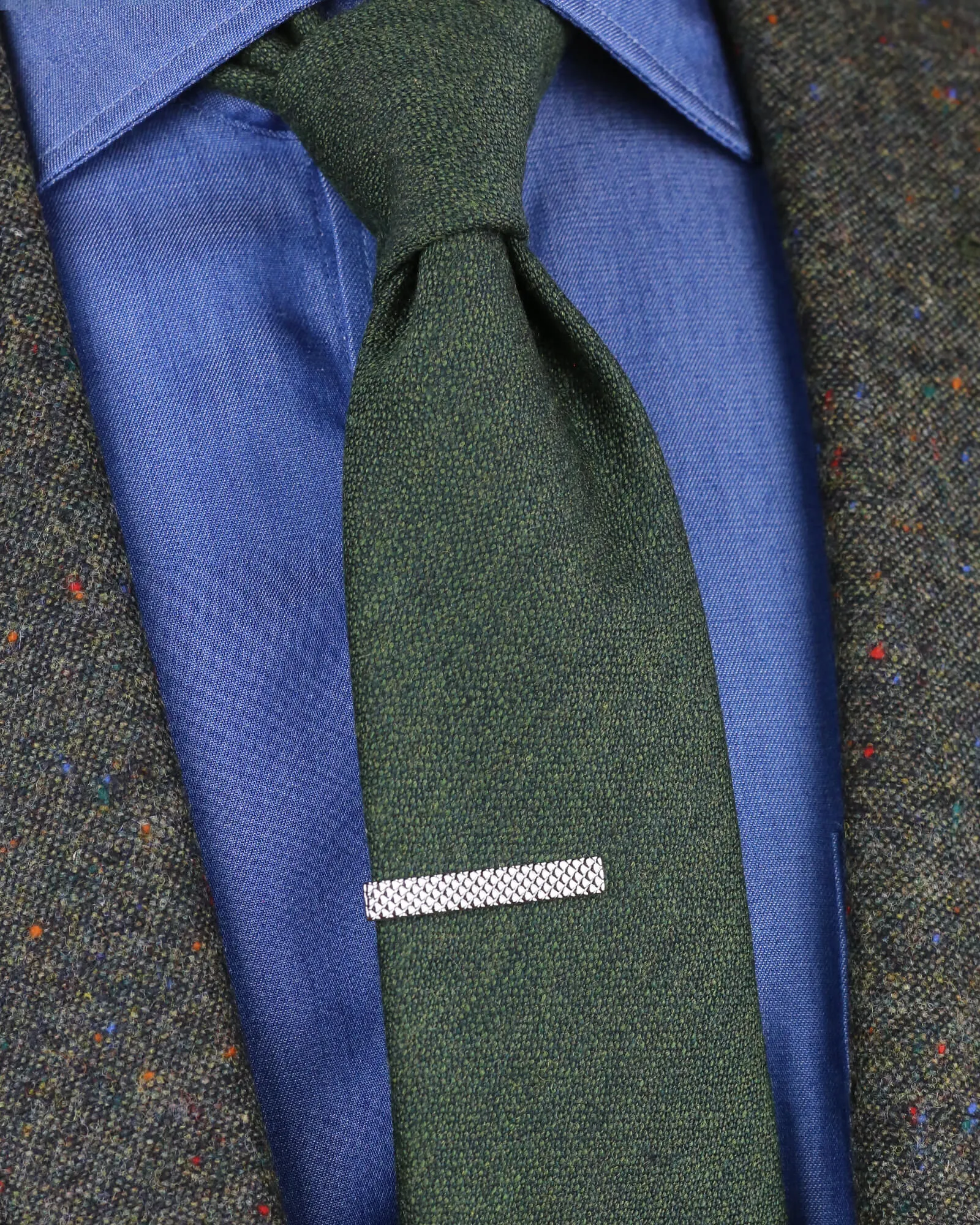 DÉCLIC Textured Short Tie Bar - Silver