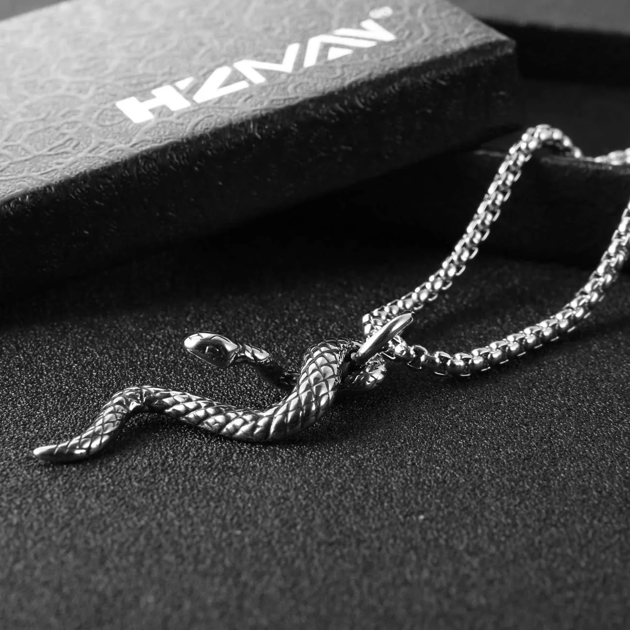 HZMAN Gothic Jewelry Men's Stainless Steel Animal Snake Pendant Chain Necklace